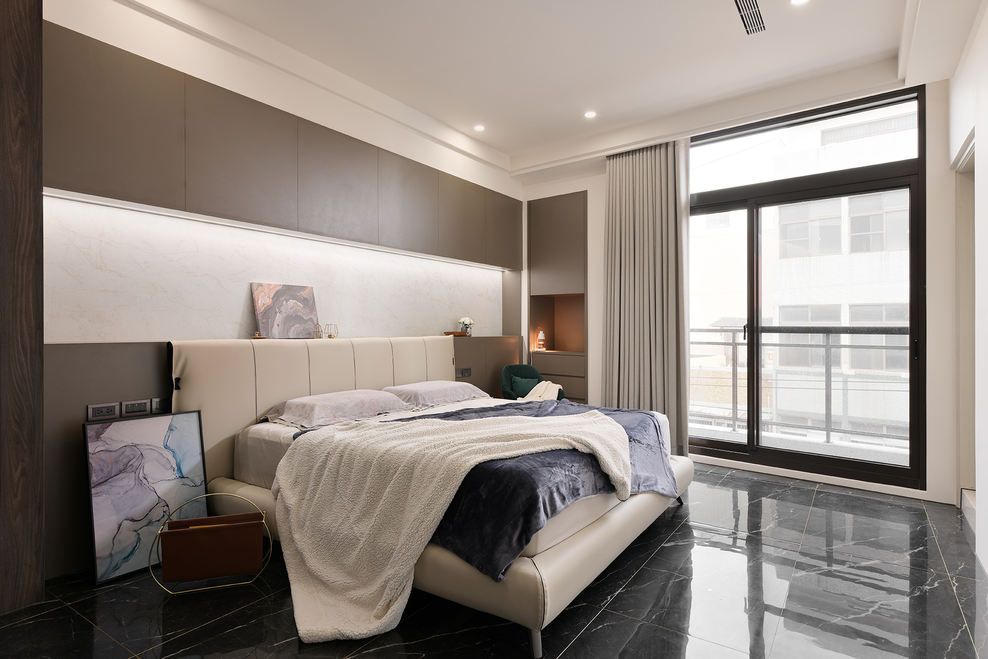 磅礡大尺度透天宅